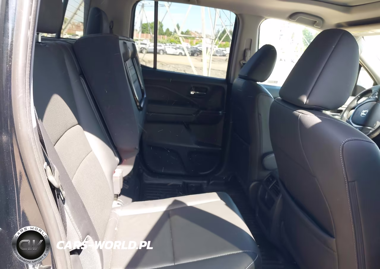 2019 Honda Ridgeline Rtl-T VIN:5FPYK3F69KB001590 - 8