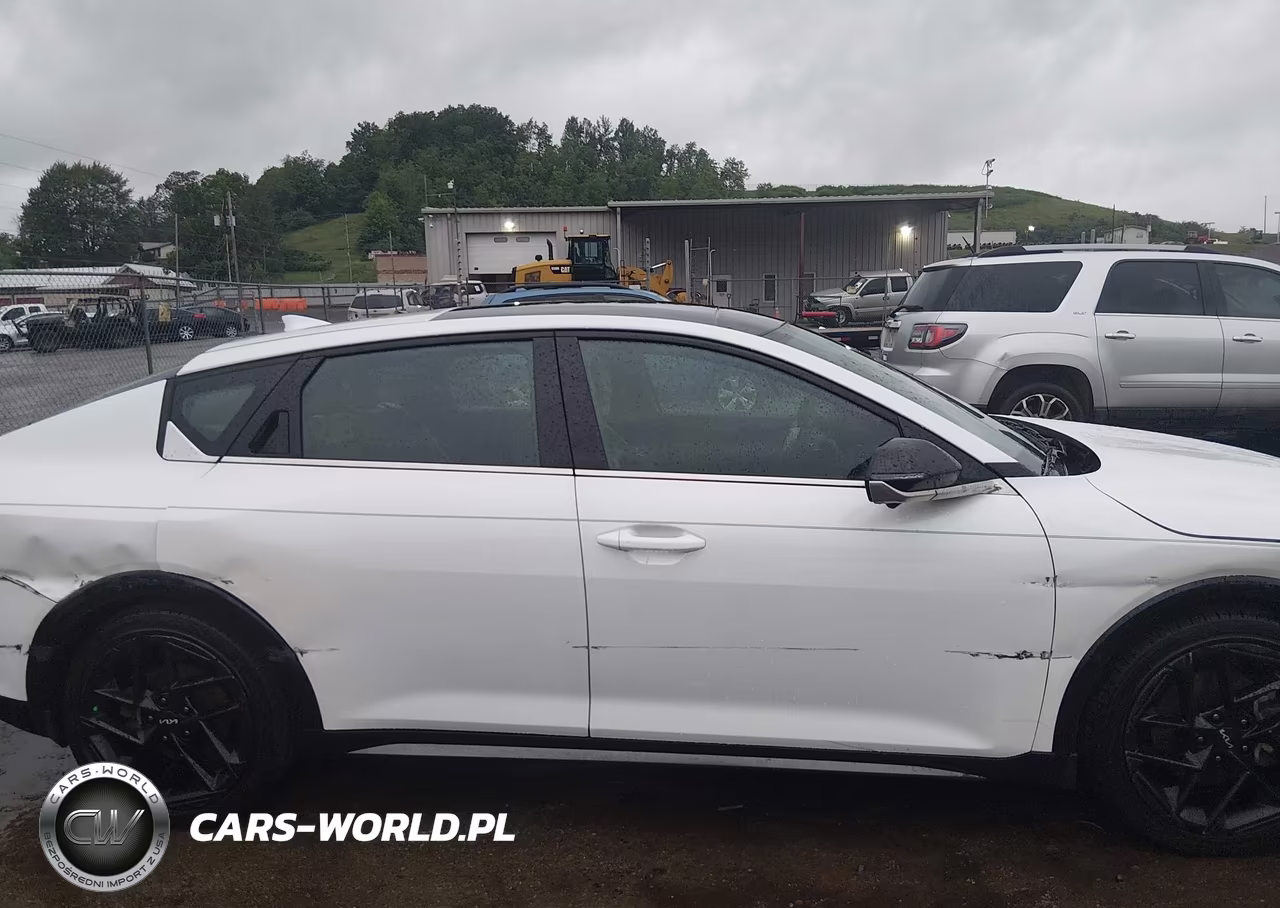 2025 Kia K4 Gt-Line Turbo VIN:3KPFW4DC9SE070465 - 13