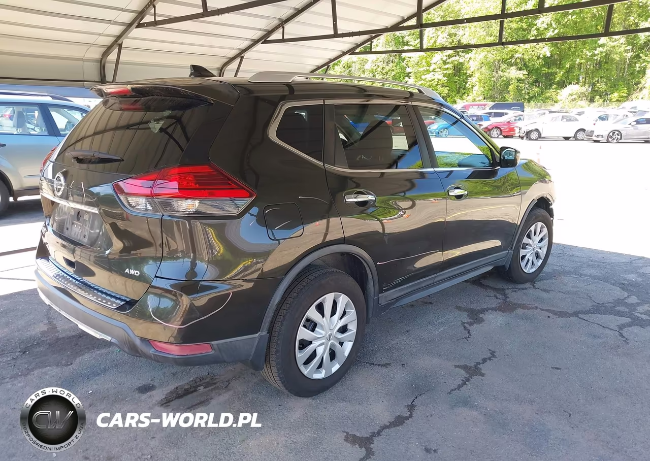 2017 Nissan Rogue S VIN:KNMAT2MV6HP538895 - 4