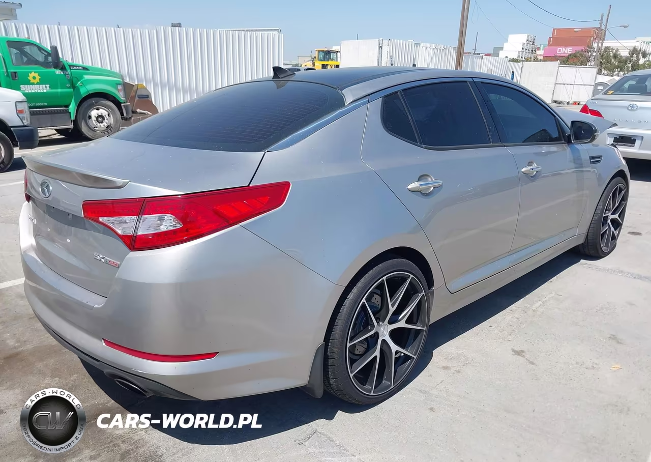 2013 Kia Optima Sx VIN:5XXGR4A68DG181156 - 4