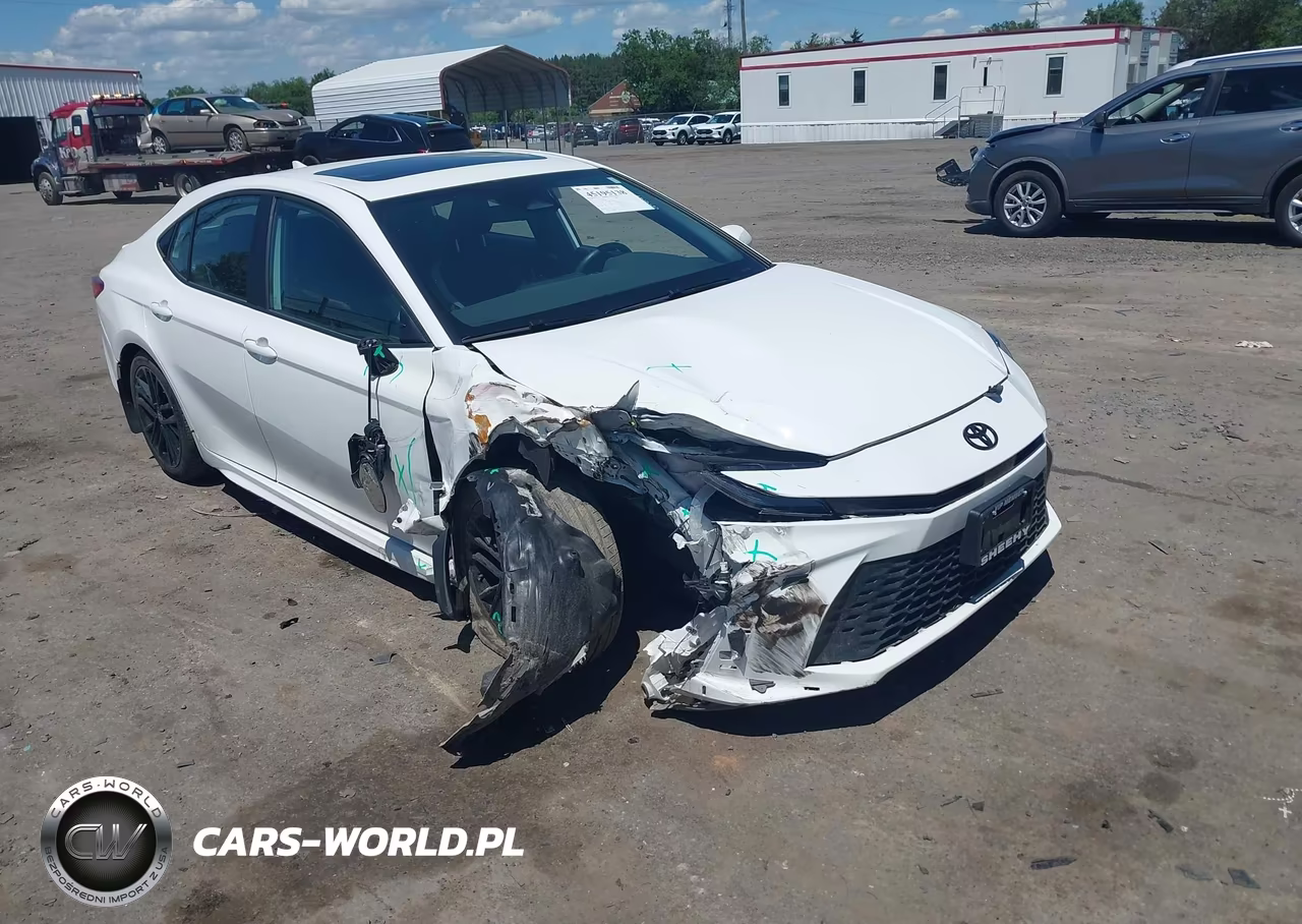2025 Toyota Camry Se – zdjęcie 1 z 16