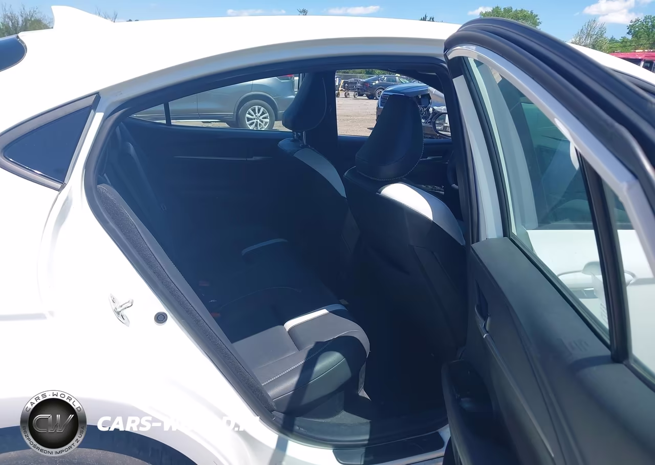2025 Toyota Camry Se VIN:4T1DAACKXSU062840 - 8