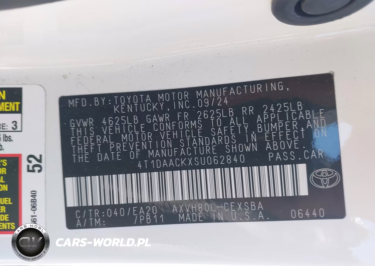 2025 Toyota Camry Se VIN:4T1DAACKXSU062840 - 9