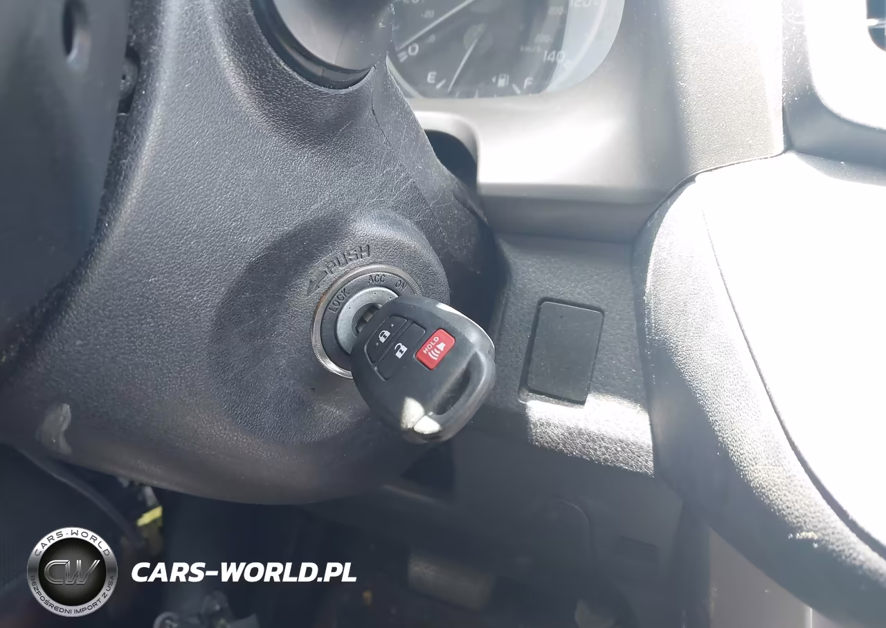 2018 Toyota Rav4 Le VIN:2T3ZFREV3JW431508 - 11