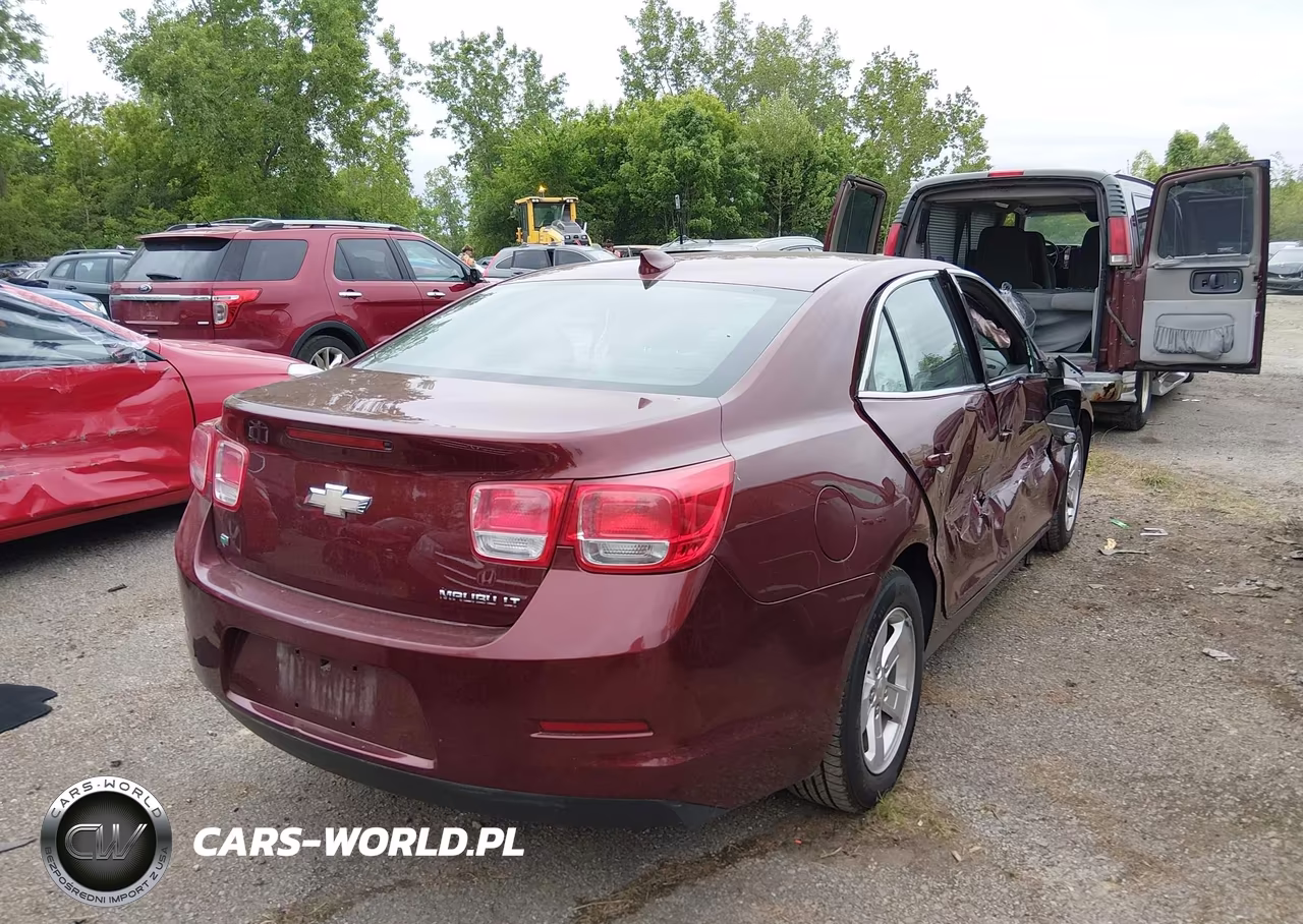 2015 Chevrolet Malibu 1Lt VIN:1G11C5SL6FF220581 - 4