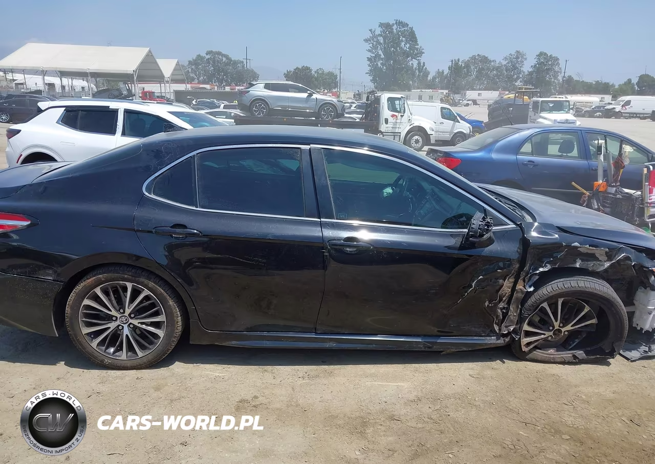 2019 Toyota Camry Se VIN:4T1B11HK2KU204114 - 13