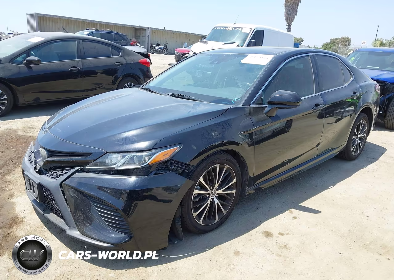 2019 Toyota Camry Se VIN:4T1B11HK2KU204114 - 2