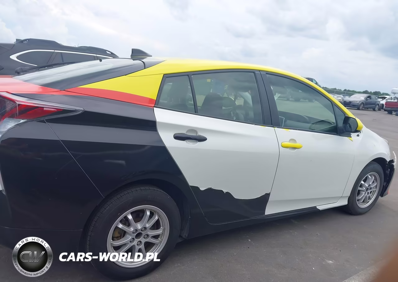 2017 Toyota Prius Two VIN:JTDKBRFU6H3551223 - 13