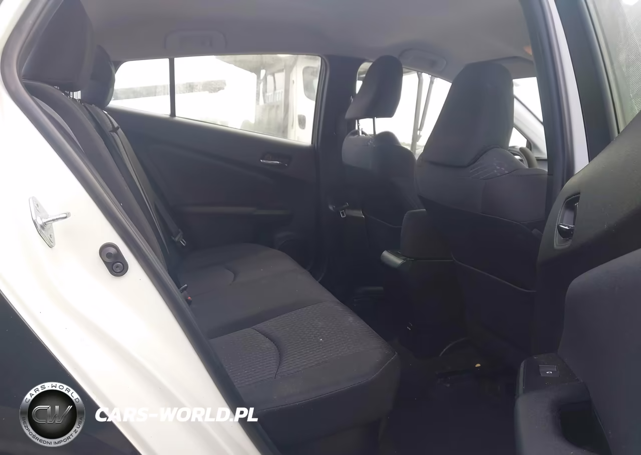 2017 Toyota Prius Two VIN:JTDKBRFU6H3551223 - 8