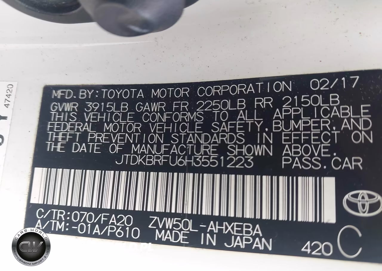 2017 Toyota Prius Two VIN:JTDKBRFU6H3551223 - 9
