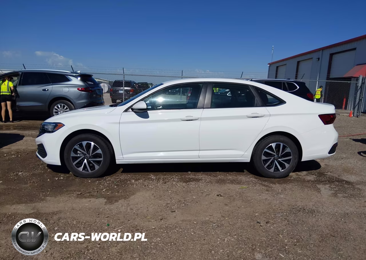 2023 Volkswagen Jetta 1.5T S VIN:3VW5M7BU7PM021693 - 14