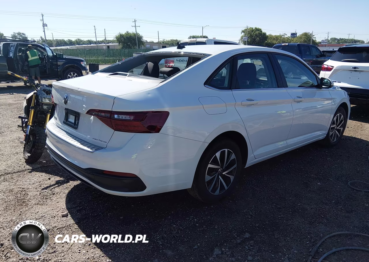 2023 Volkswagen Jetta 1.5T S VIN:3VW5M7BU7PM021693 - 4