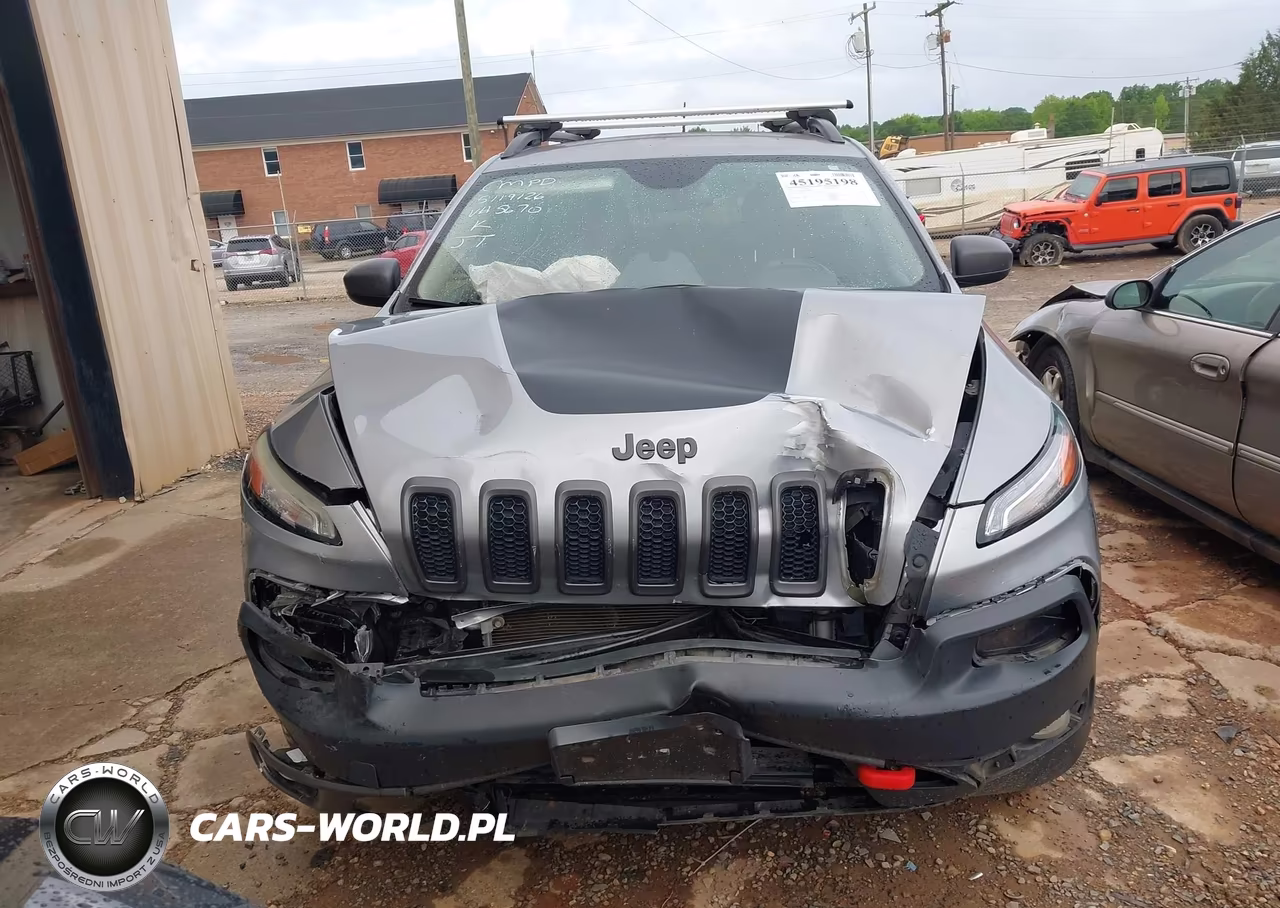 2016 Jeep Cherokee Trailhawk VIN:1C4PJMBS3GW332670 - 12