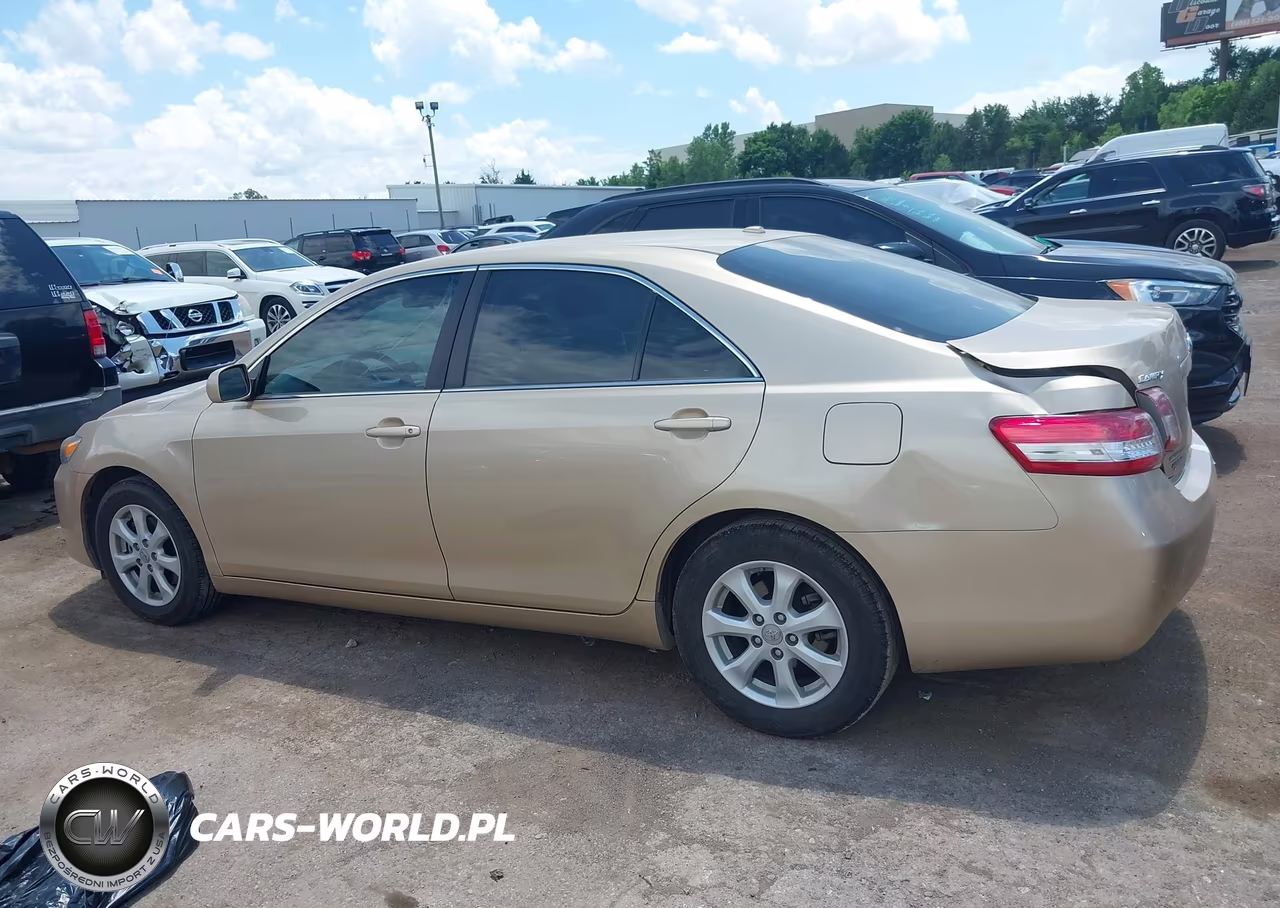 2011 Toyota Camry Le VIN:4T1BF3EK7BU211268 - 14