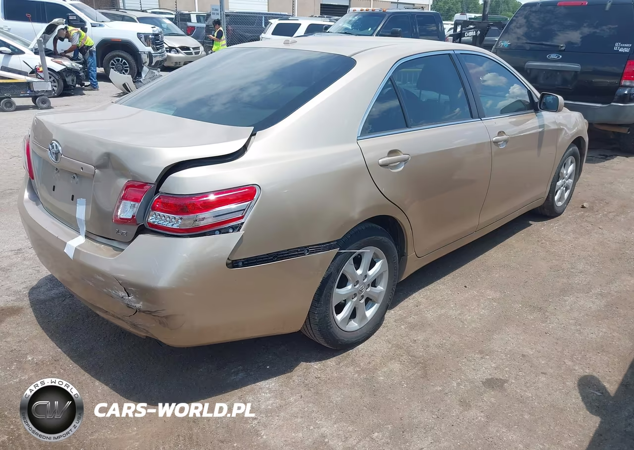 2011 Toyota Camry Le VIN:4T1BF3EK7BU211268 - 4