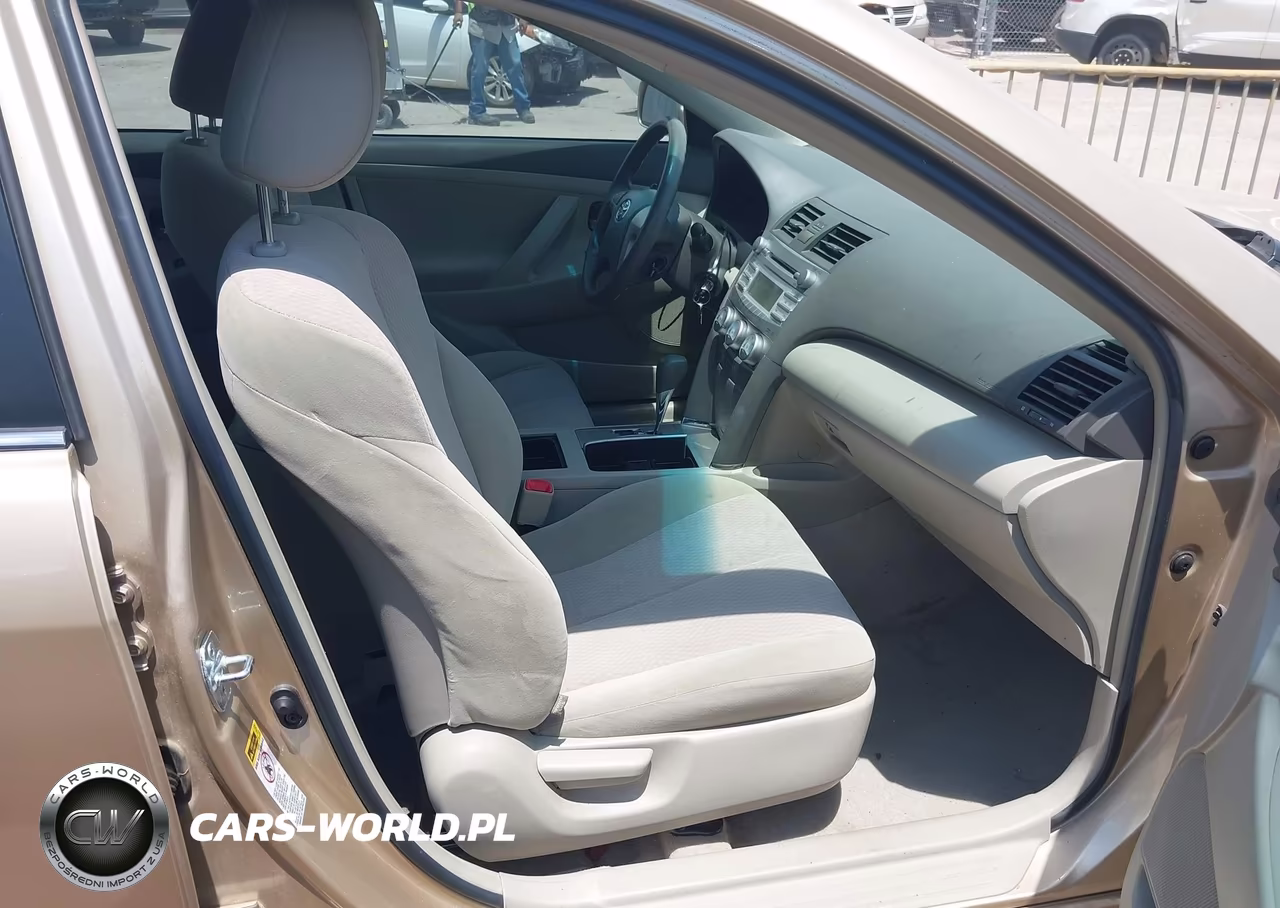 2011 Toyota Camry Le VIN:4T1BF3EK7BU211268 - 5