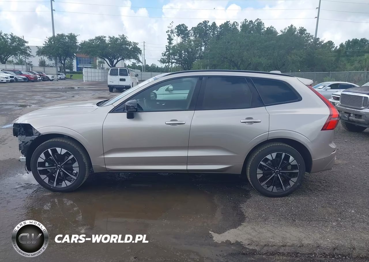 2026 Volvo Xc60 B5 Plus VIN:YV4M12RC6T1464445 - 14