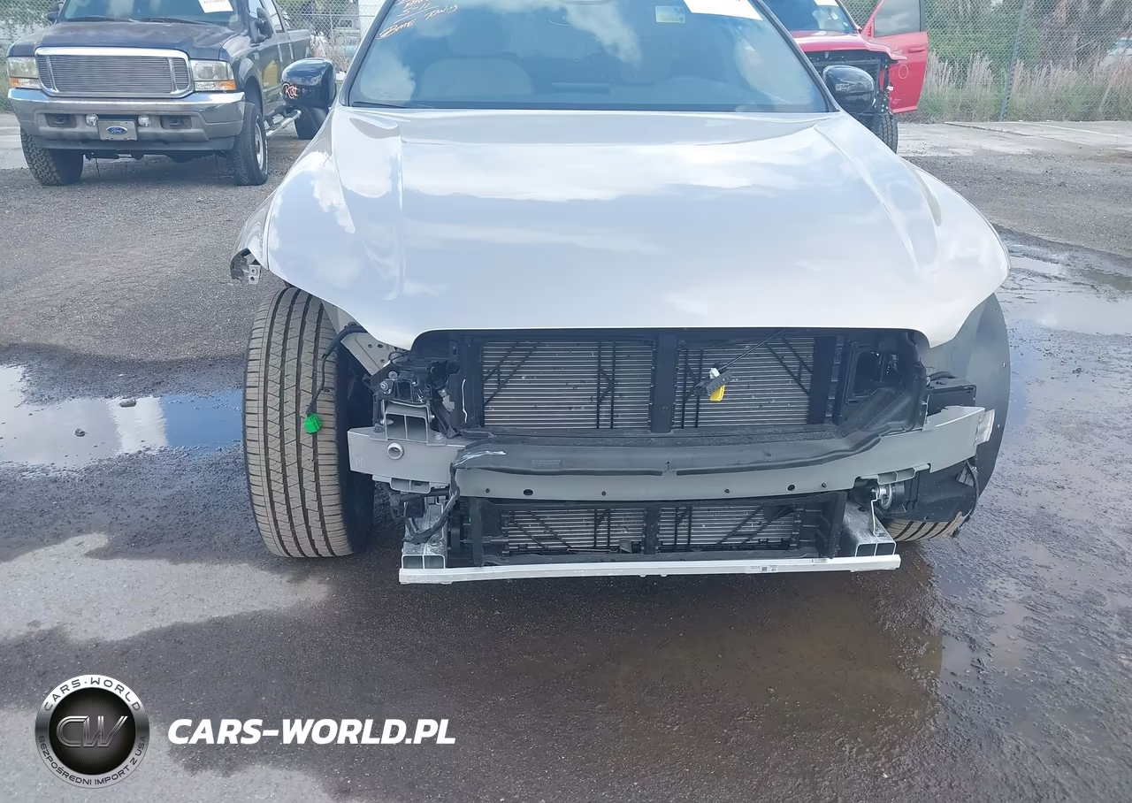 2026 Volvo Xc60 B5 Plus VIN:YV4M12RC6T1464445 - 6