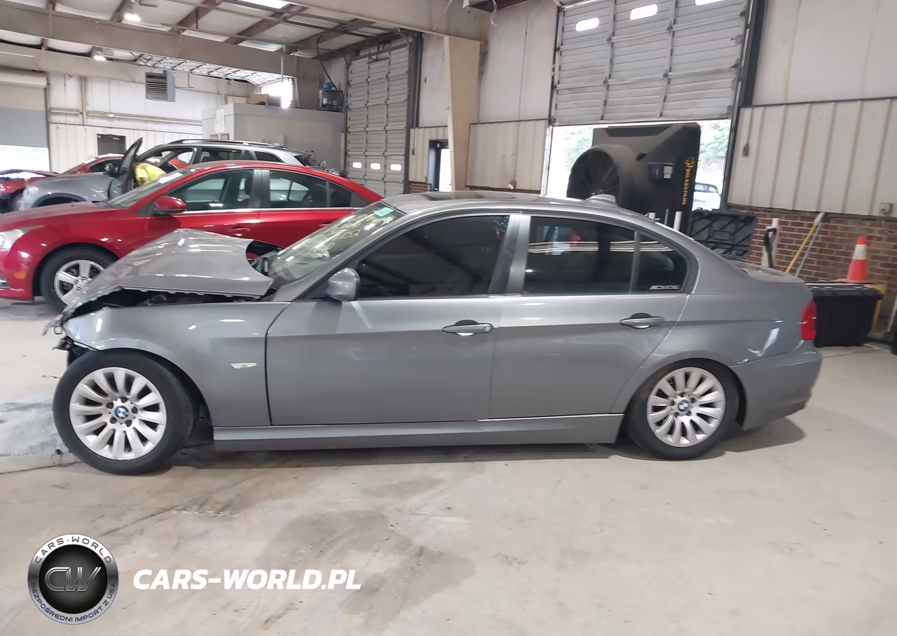 2009 BMW 328I VIN:WBAPH77509NM47152 - 14