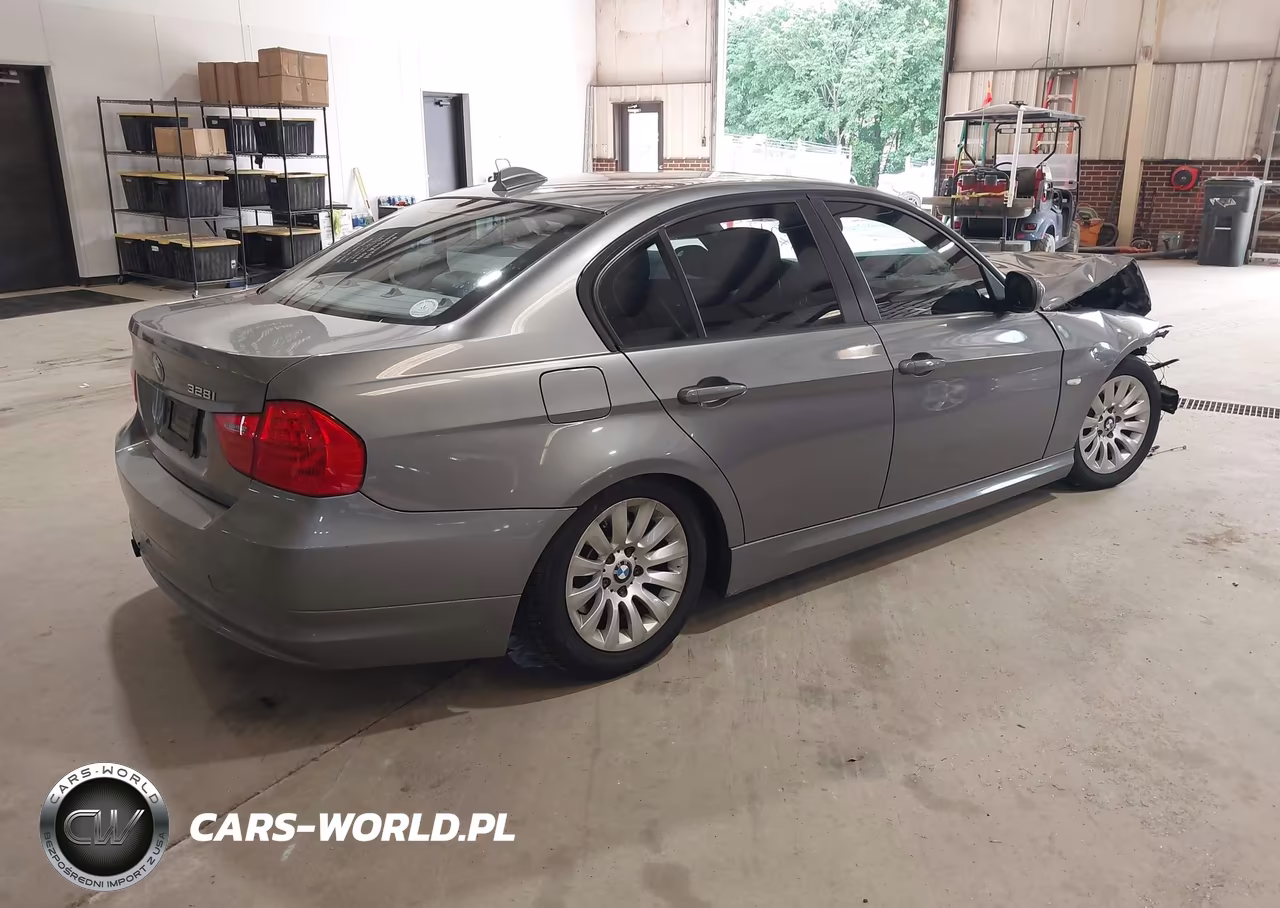2009 BMW 328I VIN:WBAPH77509NM47152 - 4