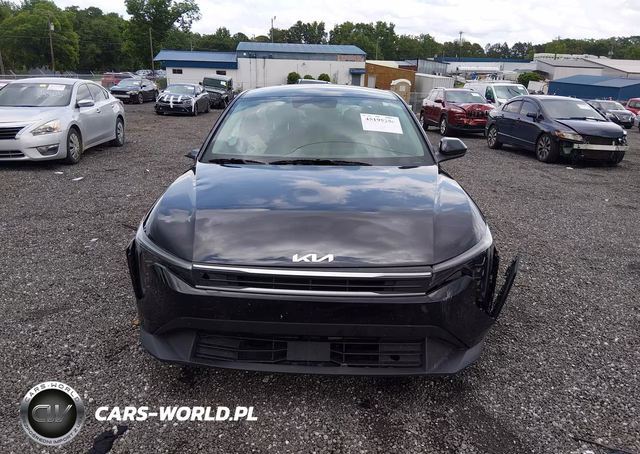 2025 Kia K4 Lx VIN:3KPFT4DE7SE020450 - 13