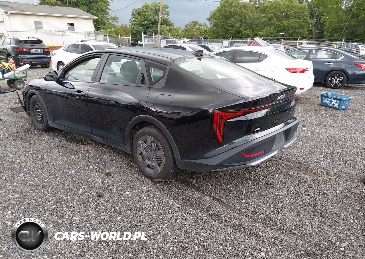 2025 Kia K4 Lx VIN:3KPFT4DE7SE020450 - 3