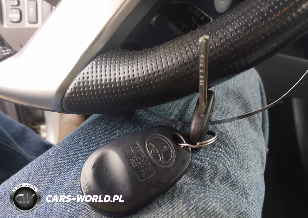 2015 Toyota Tacoma VIN:5TFUX4EN0FX033847 - 11
