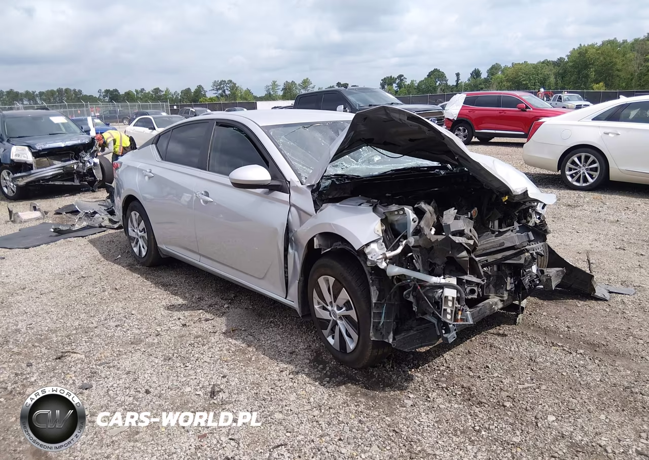 2023 Nissan Altima S Fwd – zdjęcie 1 z 17