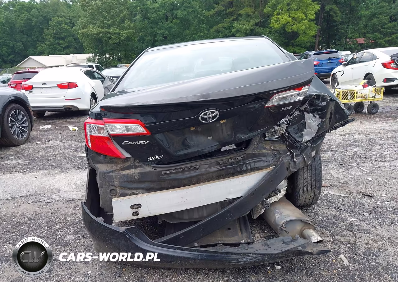 2014 Toyota Camry Se VIN:4T1BF1FKXEU383267 - 16