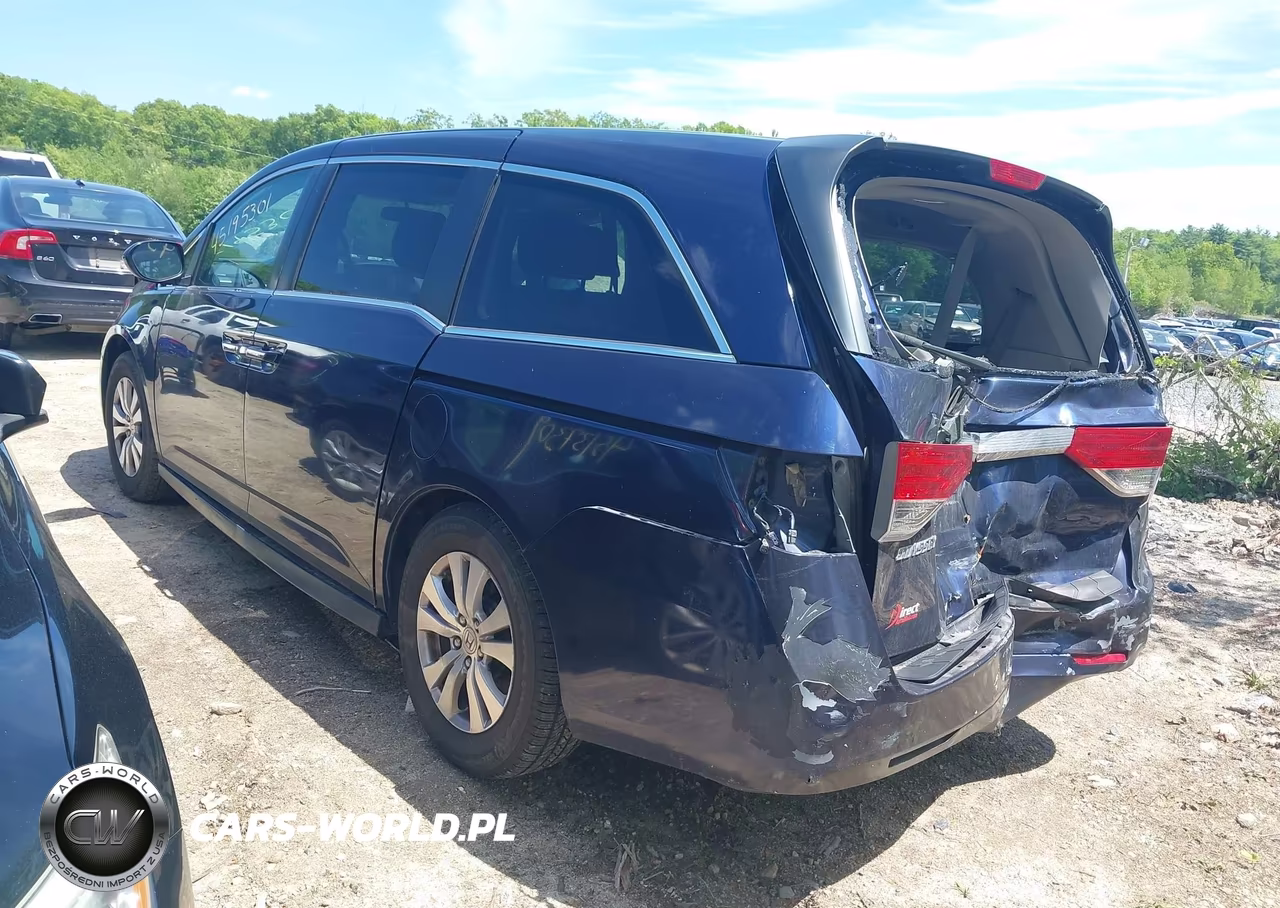 2015 Honda Odyssey Ex VIN:5FNRL5H48FB127821 - 3