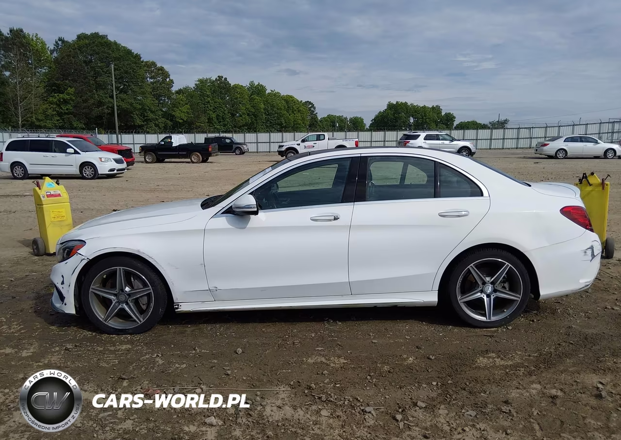 2015 Mercedes-Benz C 300 Sport 4Matic VIN:55SWF4KB6FU094585 - 14