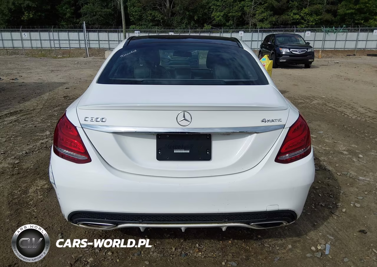 2015 Mercedes-Benz C 300 Sport 4Matic VIN:55SWF4KB6FU094585 - 16