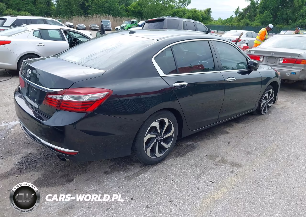 2017 Honda Accord Ex-L VIN:1HGCR2F84HA122511 - 4