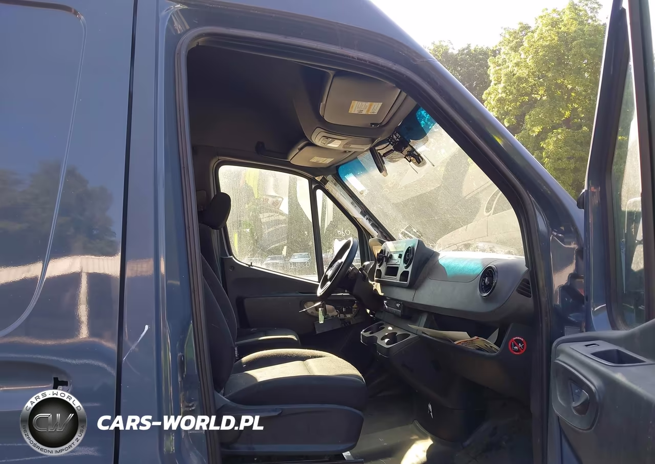2019 Mercedes-Benz Sprinter 2500 Standard Roof V6 VIN:WD4PF0CD3KP044537 - 8