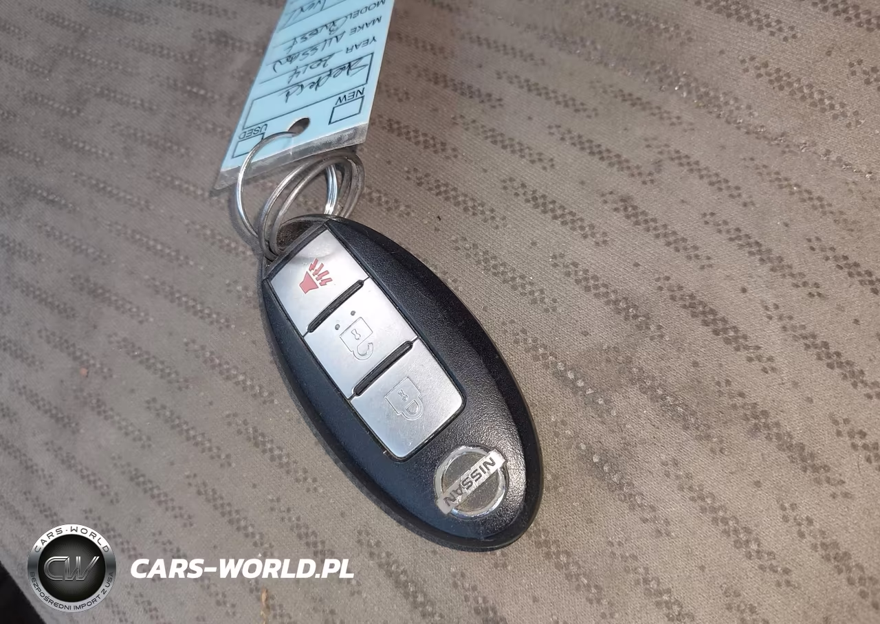 2014 Nissan Quest S VIN:JN8AE2KP7E9102043 - 11