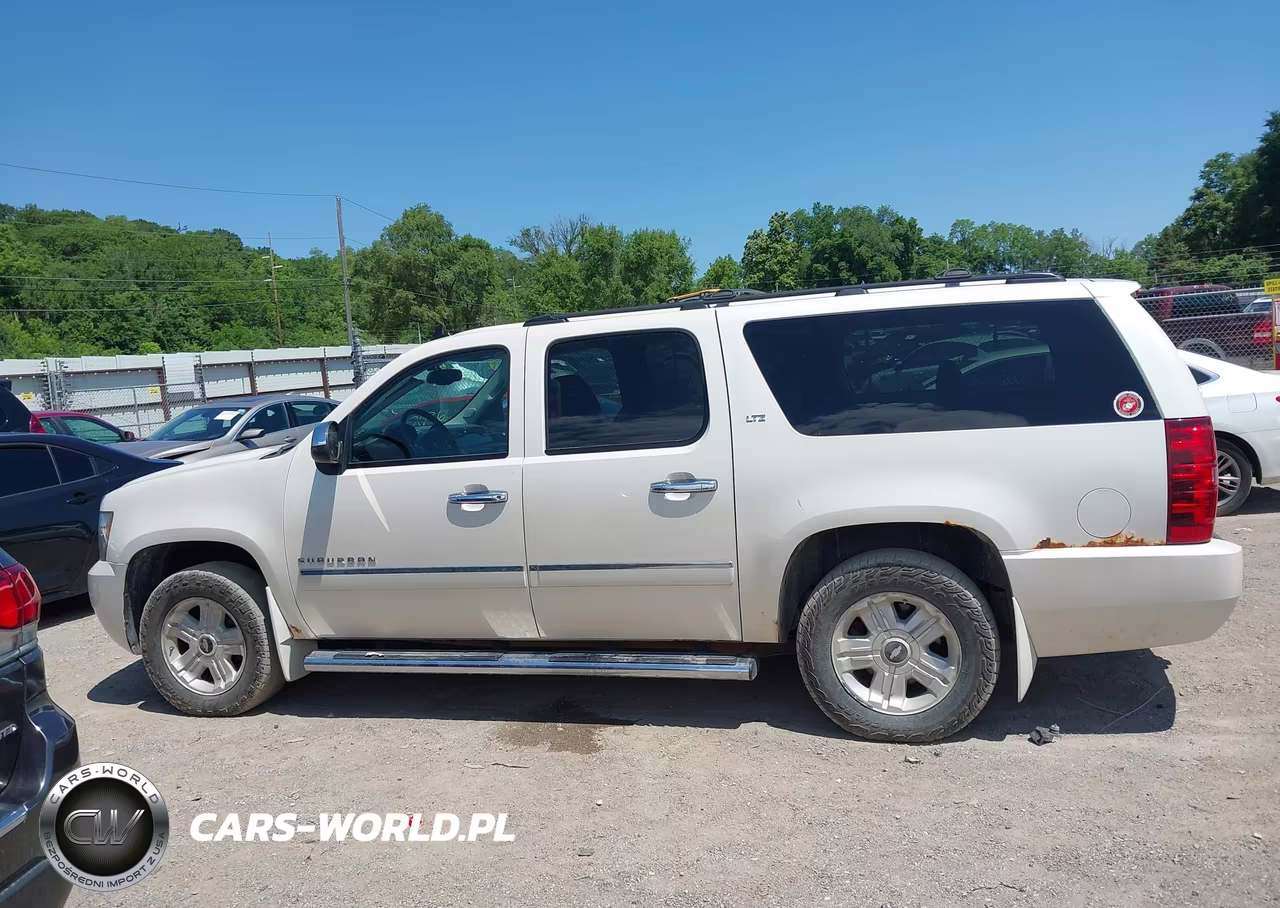2012 Chevrolet Suburban 1500 Ltz VIN:1GNSKKE72CR305785 - 14