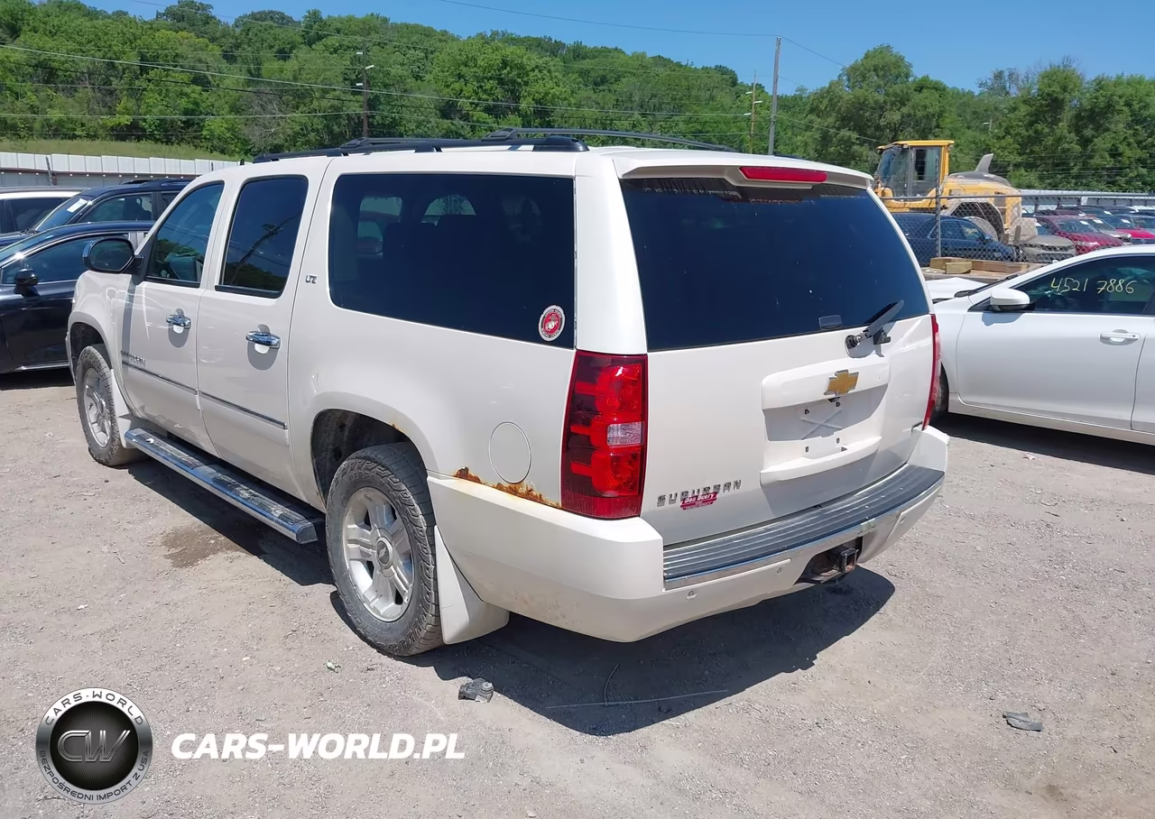 2012 Chevrolet Suburban 1500 Ltz VIN:1GNSKKE72CR305785 - 3