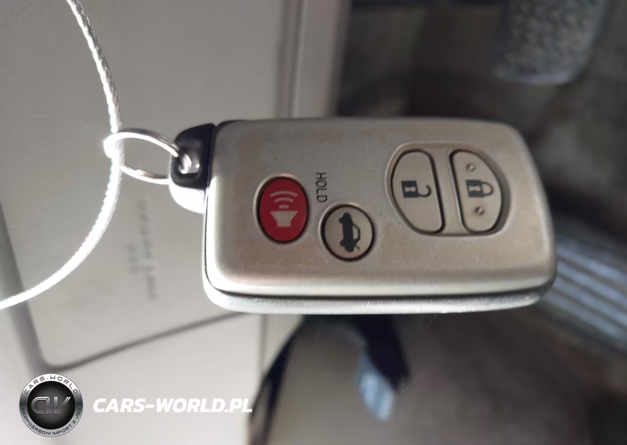 2007 Toyota Camry Hybrid VIN:JTNBB46K073042966 - 11
