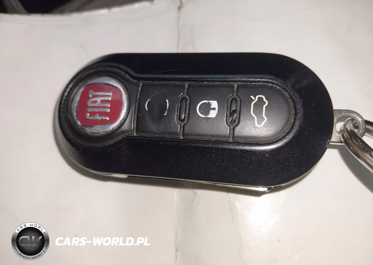 2016 Fiat 500L Trekking VIN:ZFBCFADH7GZ037539 - 11