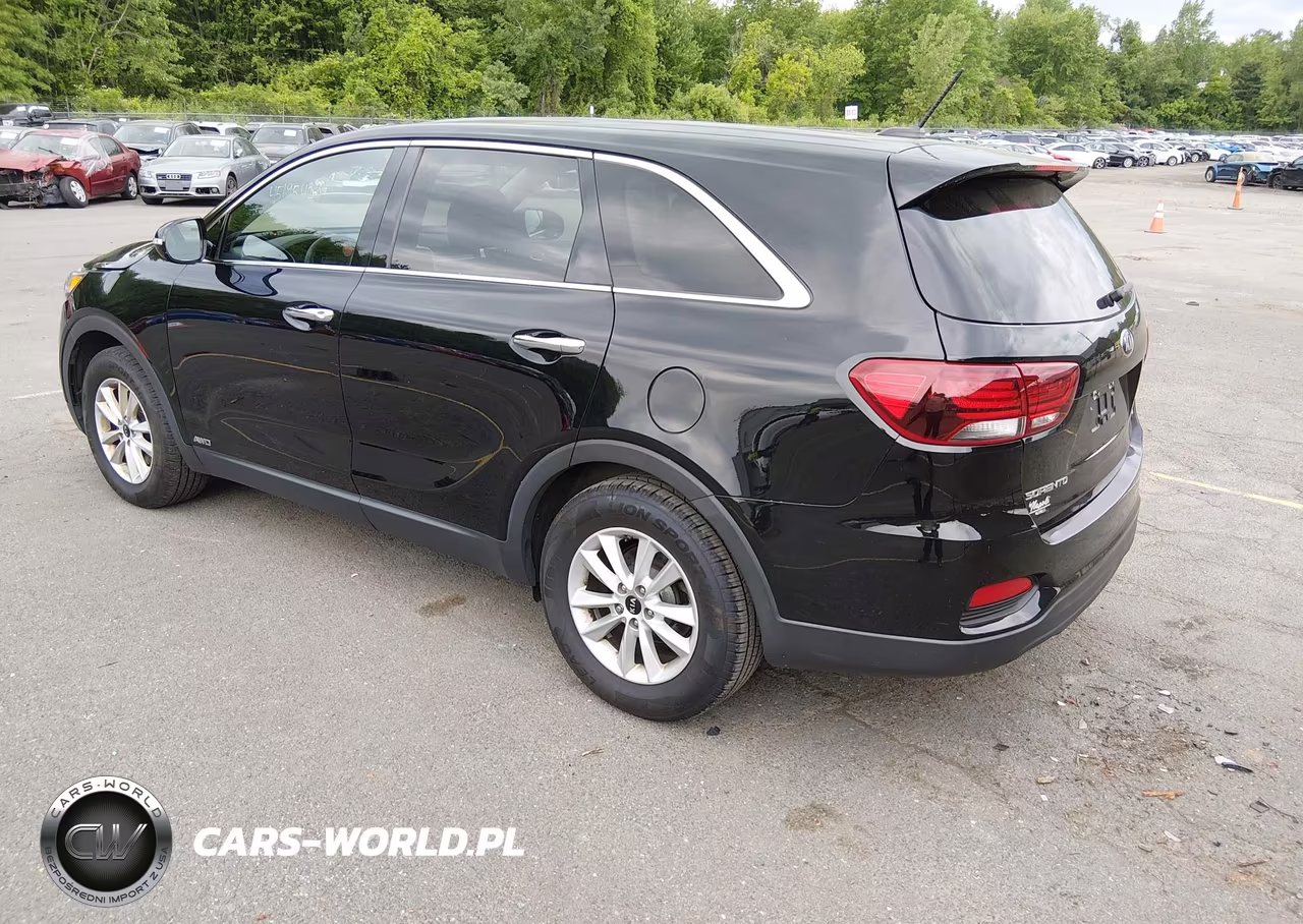 2019 Kia Sorento 2.4L Lx VIN:5XYPGDA30KG457530 - 3