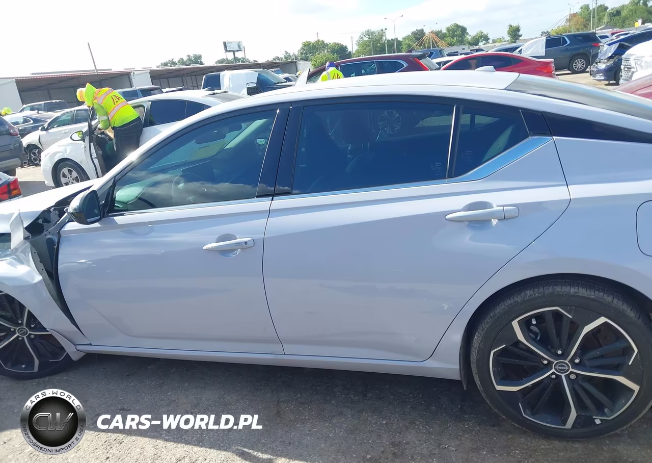 2025 Nissan Altima Sr Fwd VIN:1N4BL4CV6SN301897 - 15