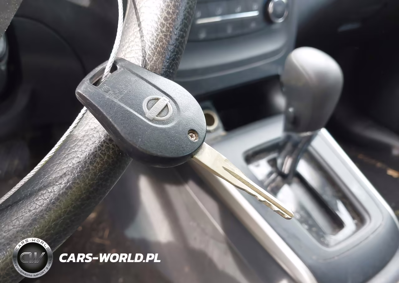 2017 Nissan Sentra S VIN:3N1AB7AP4HY403650 - 11