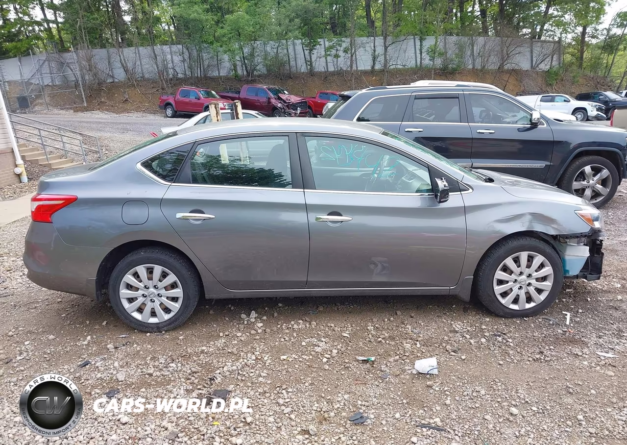 2017 Nissan Sentra S VIN:3N1AB7AP4HY403650 - 13