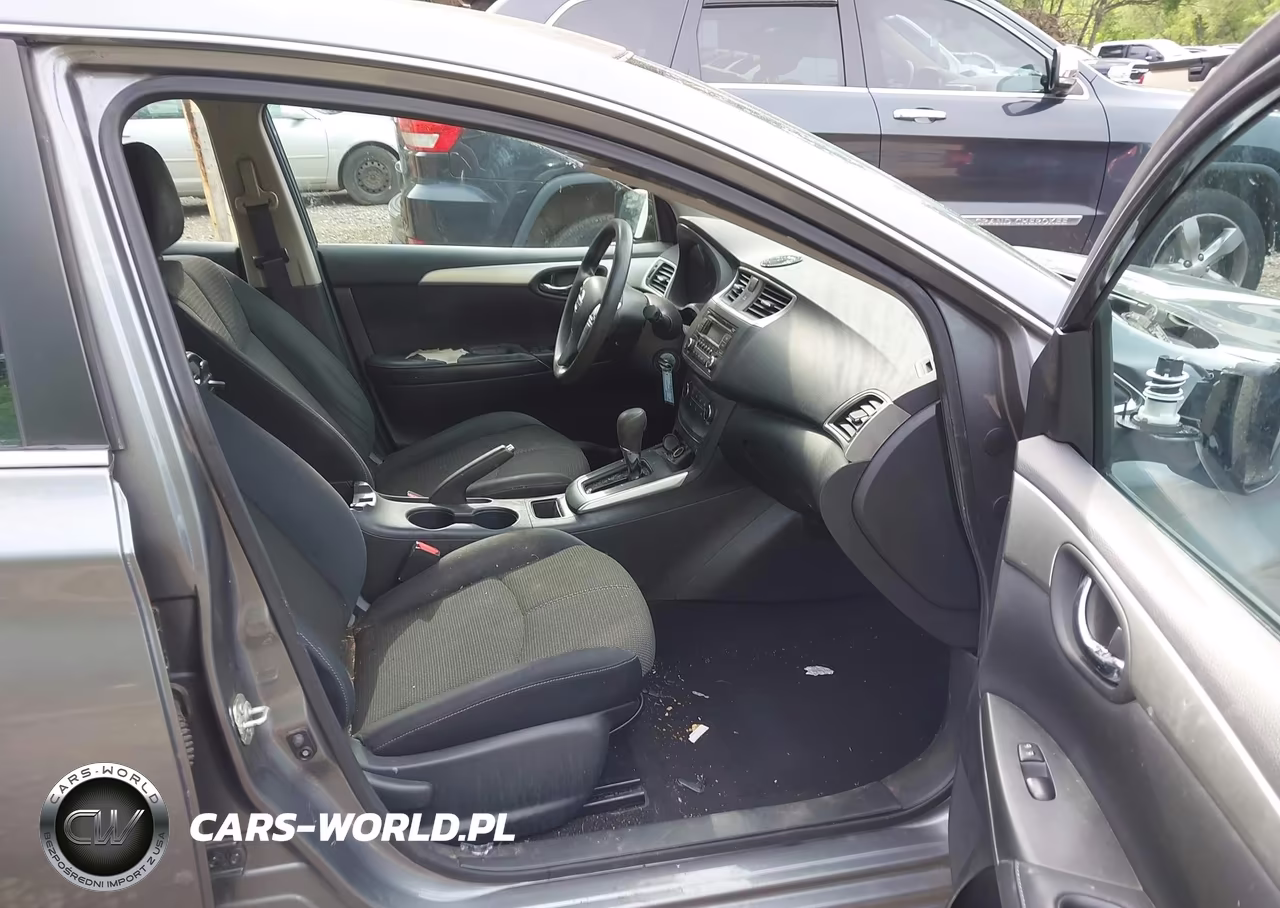 2017 Nissan Sentra S VIN:3N1AB7AP4HY403650 - 5