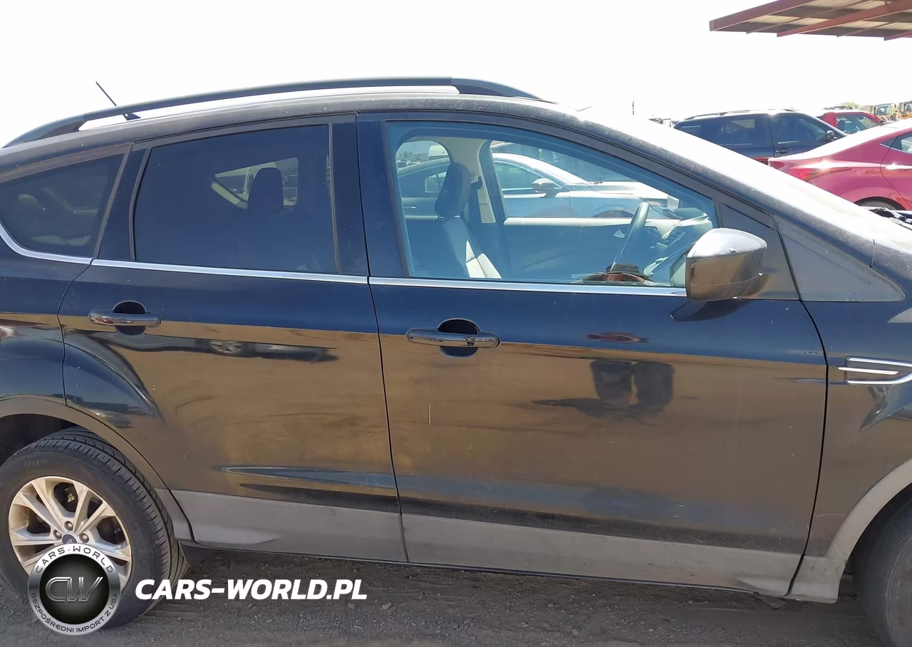 2018 Ford Escape Se VIN:1FMCU0GD5JUA31275 - 13