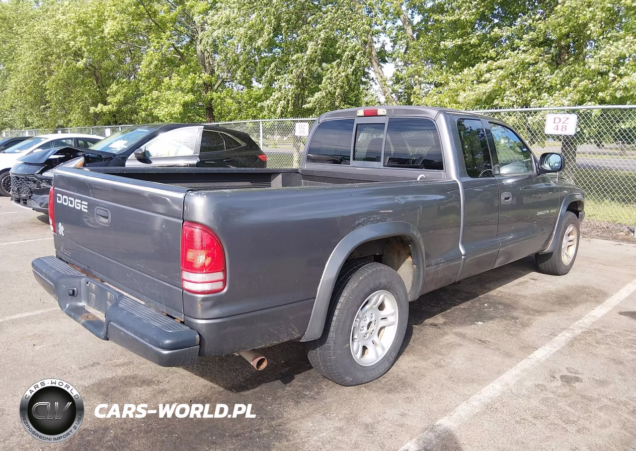 2002 Dodge Dakota Sport VIN:1B7GL32X42S553887 - 4
