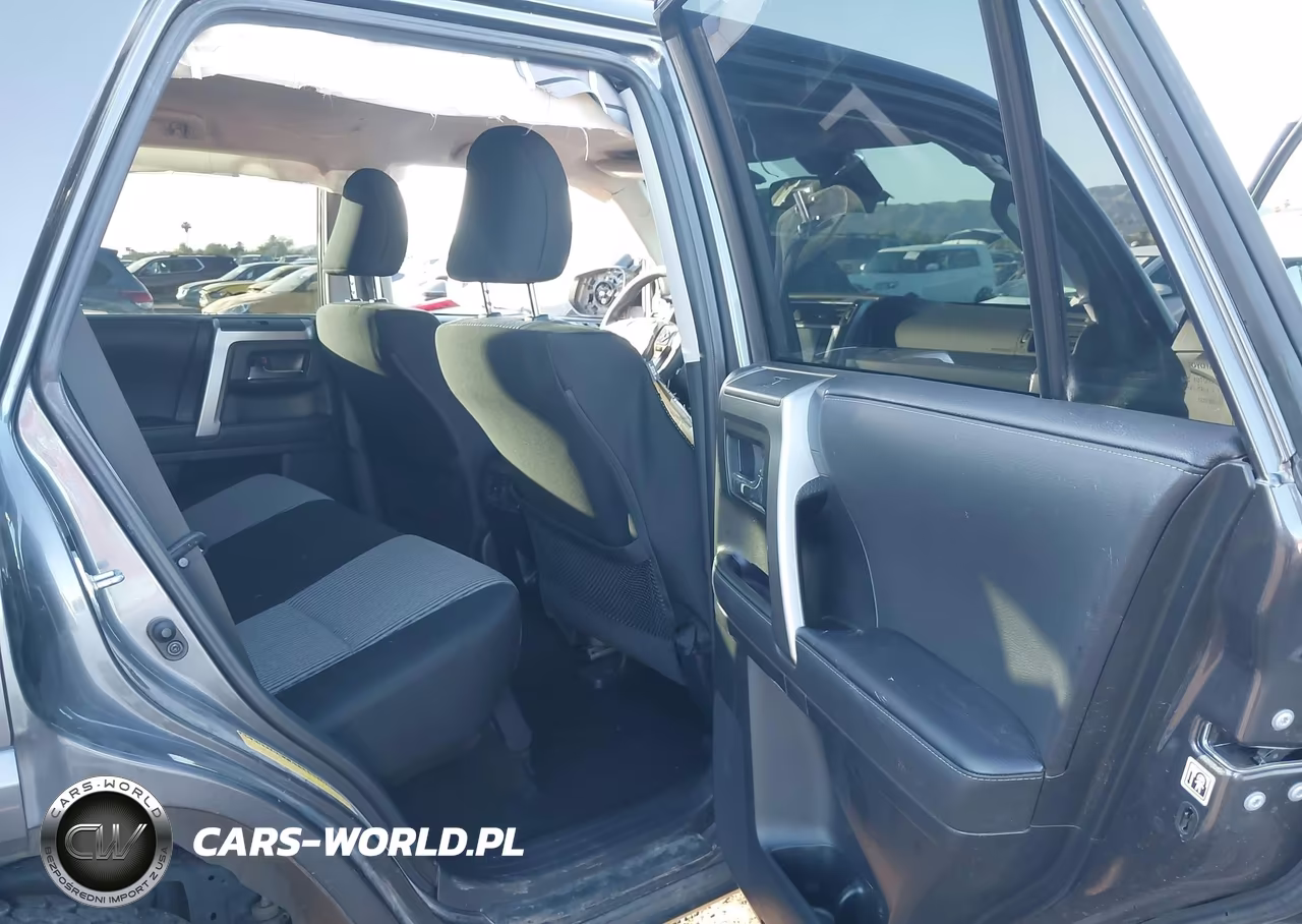 2023 Toyota 4Runner Sr5 VIN:JTEMU5JR1P6156468 - 8