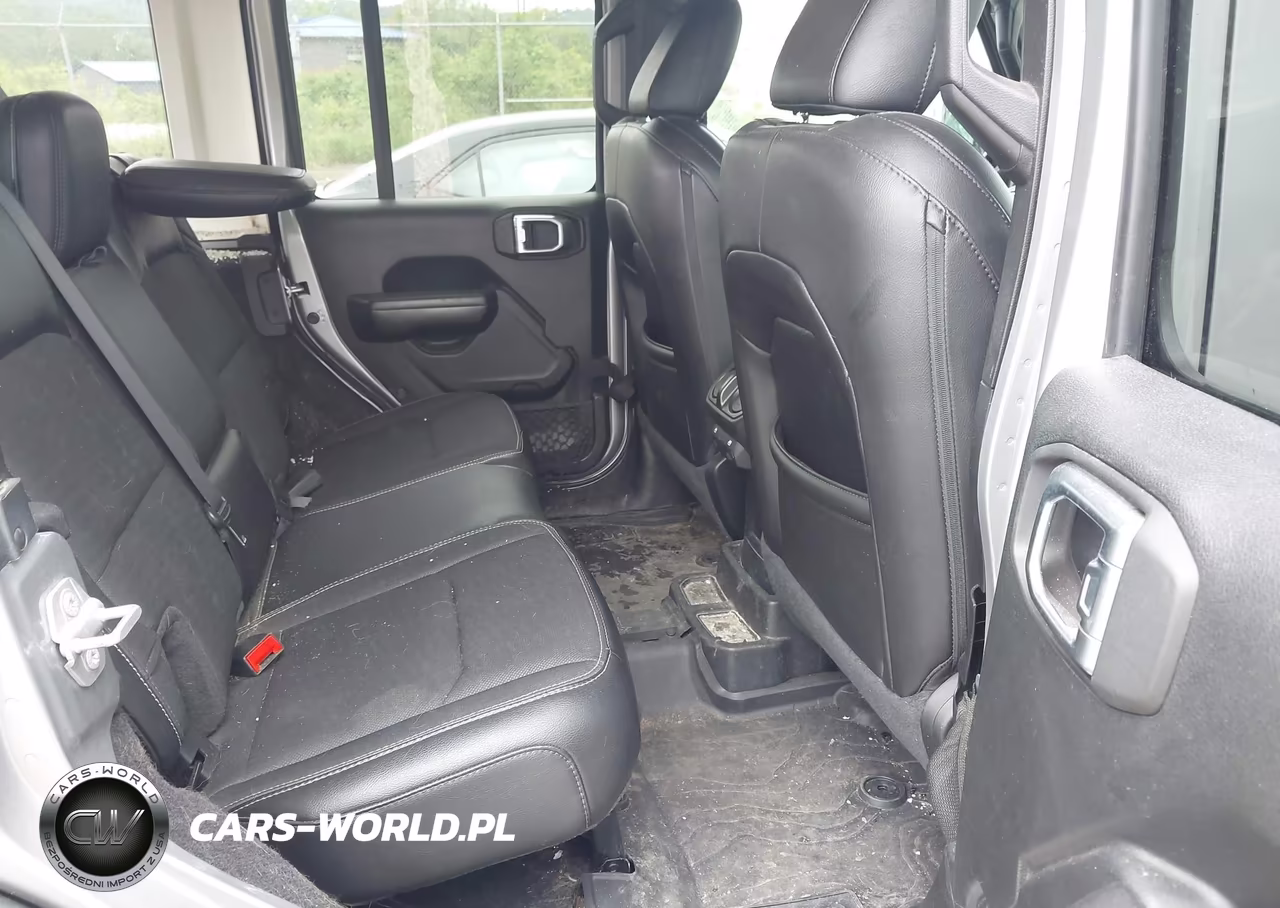 2020 Jeep Wrangler Unlimited Freedom 4X4 VIN:1C4HJXDG3LW208763 - 8
