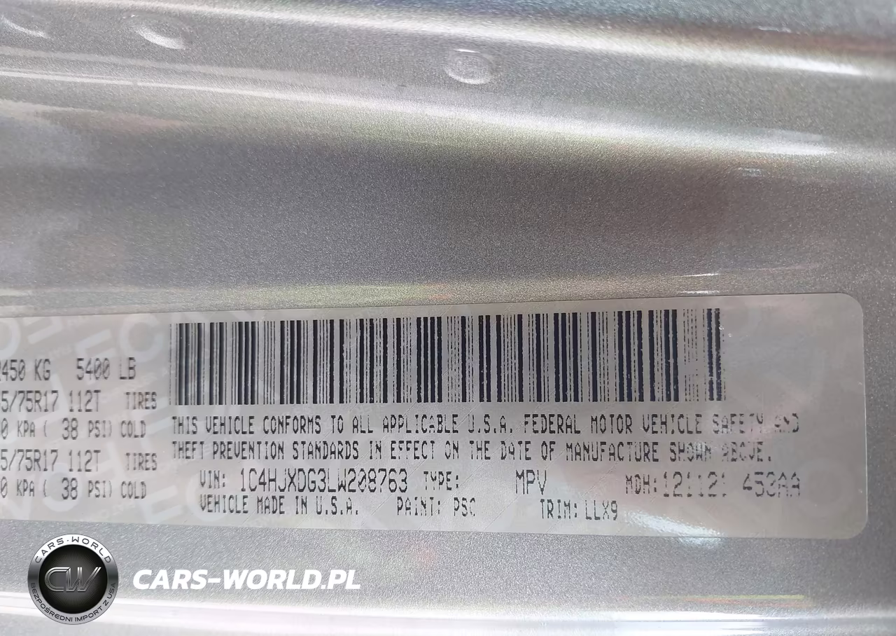 2020 Jeep Wrangler Unlimited Freedom 4X4 VIN:1C4HJXDG3LW208763 - 9