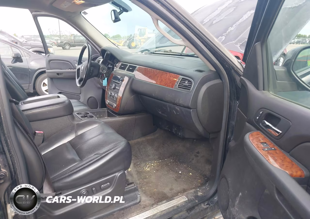 2007 Chevrolet Tahoe Lt VIN:1GNFK13077J138359 - 5
